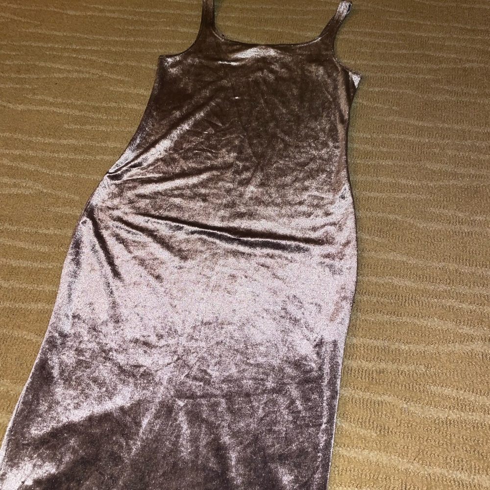Zara - Velvet midi dress / light purple / size: S / GREAT CONDITION - Picture 4 of 8